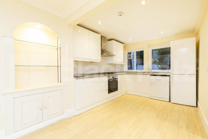 Terraced Family Home  Rawlings Street, Chelsea